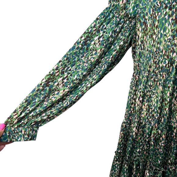 Easel Floral Green Tiered Babydoll Dress S Flowy Earthy Indie Tiered Boho NWT - Picture 4 of 11